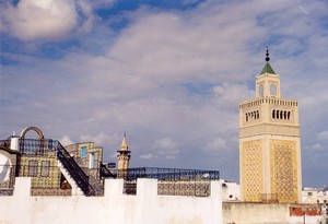 Toits et minarets dans la Mdina